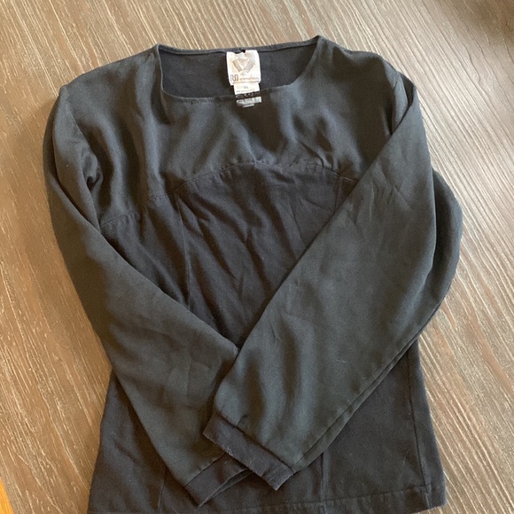 RD International ladies sheer and jersey blouse in size medium. - Picture 4 of 7